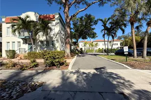 1685 Laurel St, Sarasota, FL 34236 - Photo 53