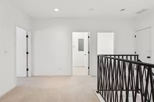 1685 Laurel St, Sarasota, FL 34236 - Photo 23