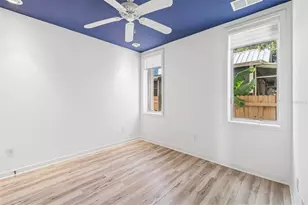 1685 Laurel St, Sarasota, FL 34236 - Photo 15