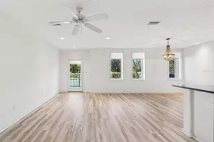 1685 Laurel St, Sarasota, FL 34236 - Photo 11