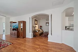 7011 Woodmore Terrace, Lakewood Ranch, FL 34202 - Photo 9