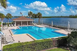 8977 S Midnight Pass Road S, Sarasota, FL 34242 - Photo 17