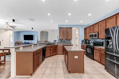 1511 Bonita Bluff Court, Ruskin, FL 33570 - Photo 11