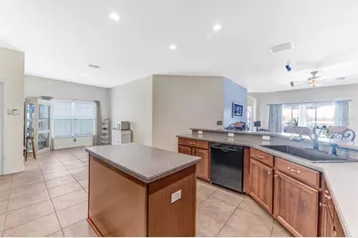 1511 Bonita Bluff Court, Ruskin, FL 33570 - Photo 9