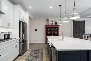 6069 Maidenstone Way, Palmetto, FL 34221 - Photo 7