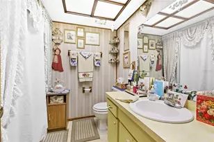 5366 Foxwood Dr, Sarasota, FL 34232 - Photo 9