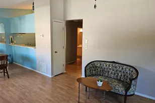 3774 59th Ave W, Bradenton, FL 34210 - Photo 5