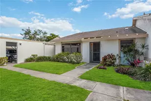 6515 Heritage Ln, Bradenton, FL 34209 - Photo 1