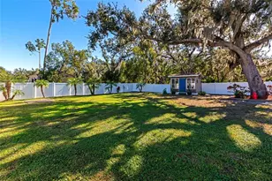 8106 120th Ave E, Parrish, FL 34219 - Photo 37