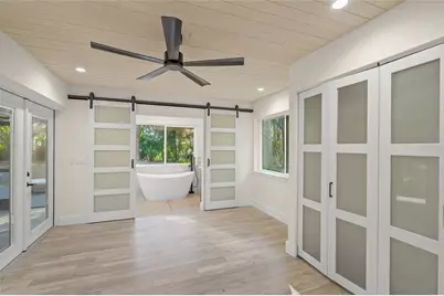 4916 Hidden Oaks Trail, Sarasota, FL 34232 - Photo 15