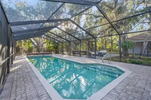 4916 Hidden Oaks Trail, Sarasota, FL 34232 - Photo 23