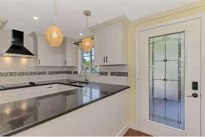 707 W Venice Avenue #707A, Venice, FL 34285 - Photo 13