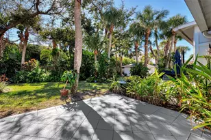 707 W Venice Ave, Venice, FL 34285 - Photo 45