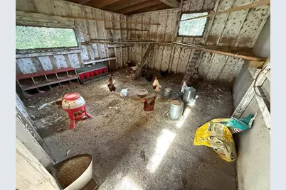 25250 E Sr 64, Myakka City, FL 34251 - Photo 41