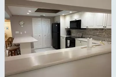 1425 Gulf Of Mexico Drive #308, Longboat Key, FL 34228 - Photo 11