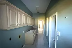 7430 Weeping Willow Dr, Sarasota, FL 34241 - Photo 27