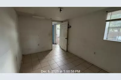 1672 10th Street, Sarasota, FL 34236 - Photo 9