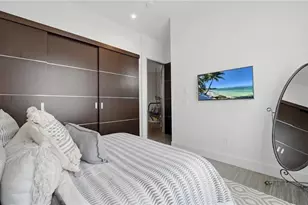 209 Cosmopolitan Ct, Sarasota, FL 34236 - Photo 27