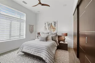 209 Cosmopolitan Ct, Sarasota, FL 34236 - Photo 25