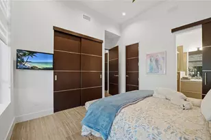 209 Cosmopolitan Ct, Sarasota, FL 34236 - Photo 39