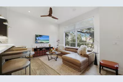 209 Cosmopolitan Court, Sarasota, FL 34236 - Photo 7