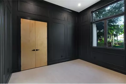 2414 Bayshore Road, Nokomis, FL 34275 - Photo 17