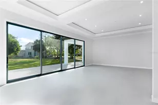 2414 Bayshore Rd, Nokomis, FL 34275 - Photo 9