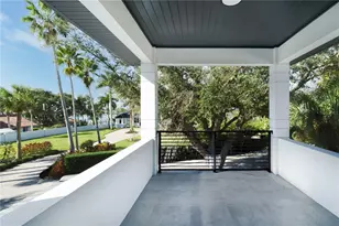 2414 Bayshore Rd, Nokomis, FL 34275 - Photo 17