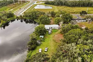 8011 41st Ave E, Bradenton, FL 34211 - Photo 15