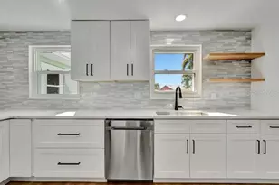 3202 63rd St W, Bradenton, FL 34209 - Photo 5