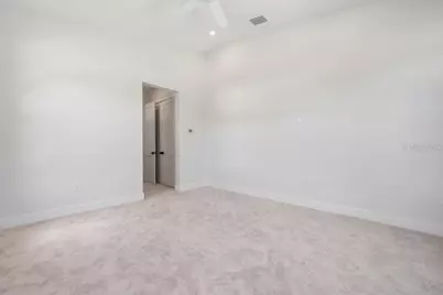 527 Venice Lane, Sarasota, FL 34242 - Photo 39