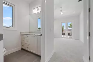 533 Venice Ln, Sarasota, FL 34242 - Photo 41