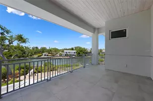 533 Venice Ln, Sarasota, FL 34242 - Photo 63