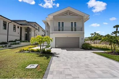 533 Venice Lane, Sarasota, FL 34242 - Photo 3