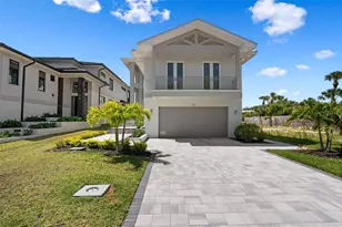 533 Venice Ln, Sarasota, FL 34242 - Photo 3