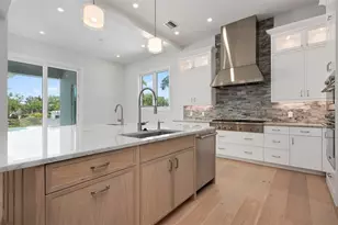 533 Venice Ln, Sarasota, FL 34242 - Photo 29