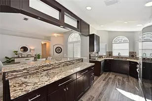 12709 Nightshade Pl, Lakewood Ranch, FL 34202 - Photo 11