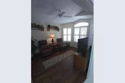 7476 Eleanor Circle, Sarasota, FL 34243 - Photo 5