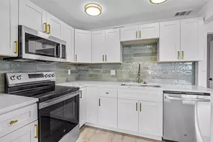 500 Park Blvd S, Venice, FL 34285 - Photo 13