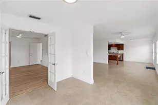 6637 Bowline Dr, Sarasota, FL 34231 - Photo 35
