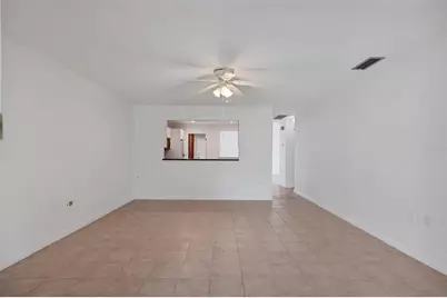 3930 Center Gate Circle #16, Sarasota, FL 34233 - Photo 15