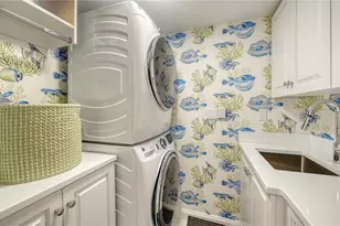 565 Sanctuary Dr, Longboat Key, FL 34228 - Photo 27