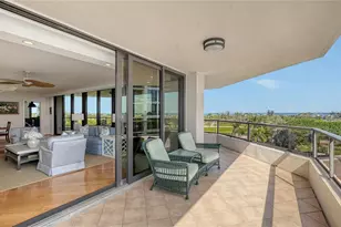 565 Sanctuary Dr, Longboat Key, FL 34228 - Photo 7