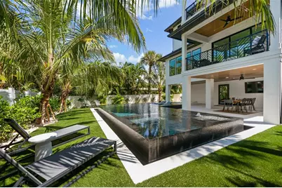 5612 Guava Street, Holmes Beach, FL 34217 - Photo 45