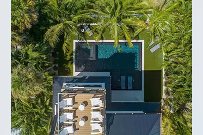 5612 Guava Street, Holmes Beach, FL 34217 - Photo 59