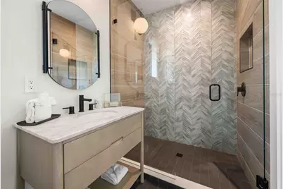 5612 Guava Street, Holmes Beach, FL 34217 - Photo 35