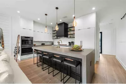 5612 Guava Street, Holmes Beach, FL 34217 - Photo 5