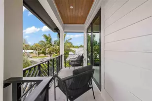 5612 Guava St, Holmes Beach, FL 34217 - Photo 25