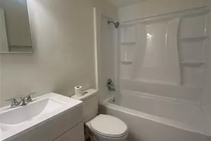 5011 -A 21st Street W, Bradenton, FL 34207 - Photo 7