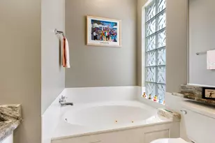 7675 Uliva Way, Sarasota, FL 34238 - Photo 19